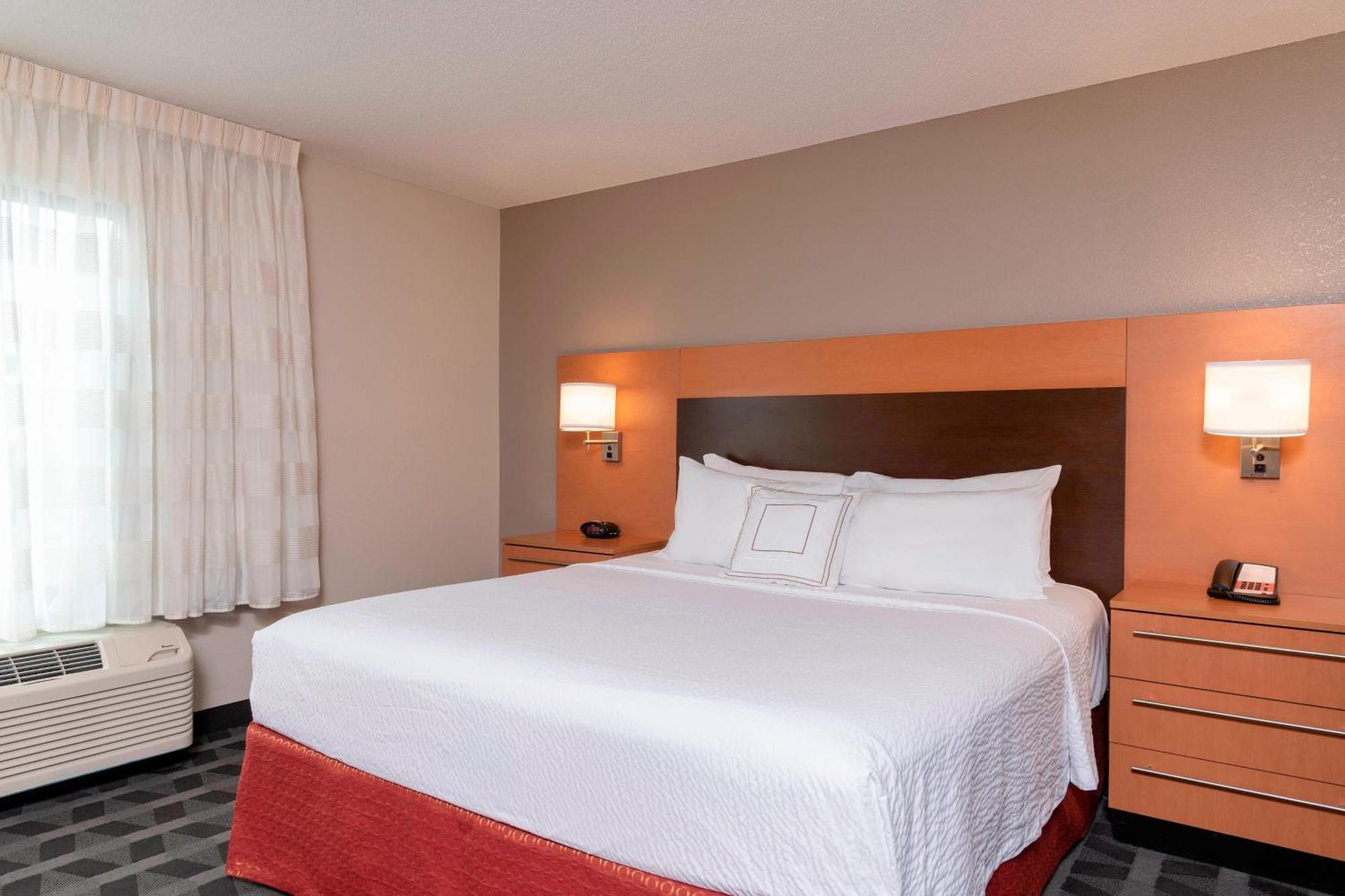 Towneplace Suites Fort Wayne North Exterior foto